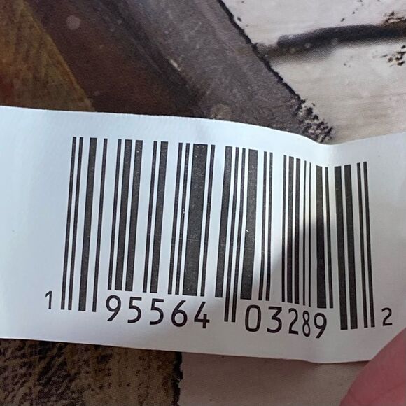 Yanyanz Purple Knit Butterfly Beanie Warm Winter Accessories One Size Fits Most - Picture 8 of 8